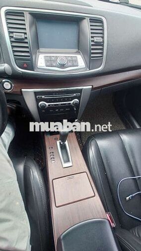 Nissan Teana 2011 2.0 AT