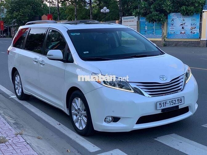 Toyota Sienna limited 2015 - 75000 km