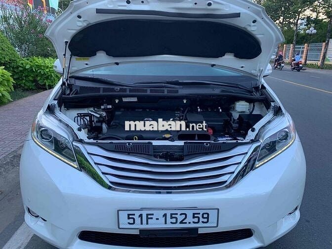 Toyota Sienna limited 2015 - 75000 km
