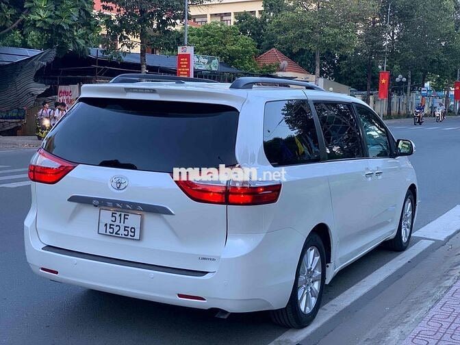 Toyota Sienna limited 2015 - 75000 km