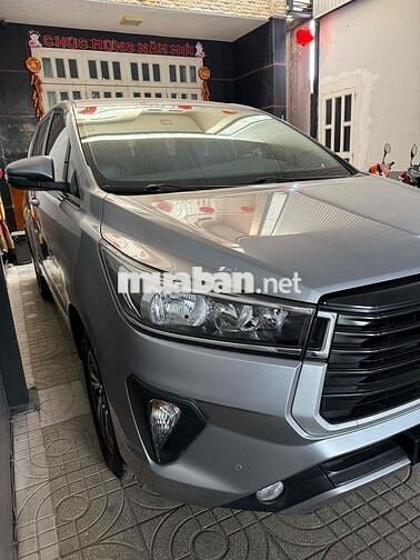 Toyota Innova 2021 2.0E - 62000 km
