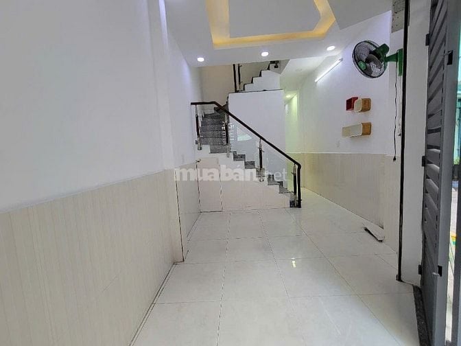 Nhà 38m2-5,2 tỷ, 4PN-3WC, Bình thới Phường 14, vòng xoay lê đại hành