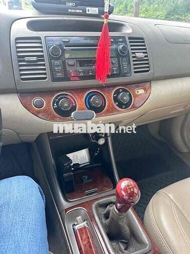Toyota Camry 2002 2.4G (xe zin mộc, máy êm số nhẹ)