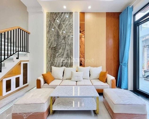 1 căn duy nhất giảm 100tr còn 2 Tỷ 490 / 52m2 Đ. Huỳnh Mẫn Đạt, Q5