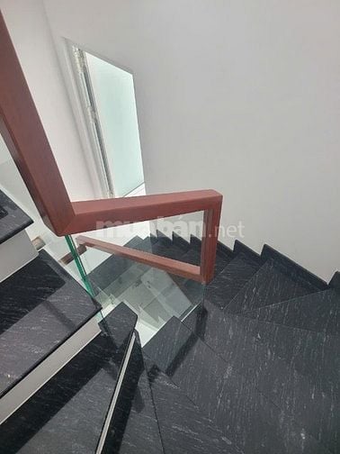 Gấp! NHÀ 5 TẤM MỚI 100  LÊ HỒNG PHONG Q10 NHÀ MỚI TOANH GIÁ SIÊU RẺ 