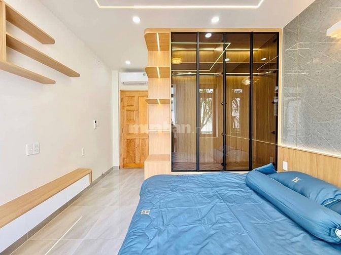 1 căn duy nhất giảm 100tr còn 2 Tỷ 490 / 52m2 Đ. Huỳnh Mẫn Đạt, Q5
