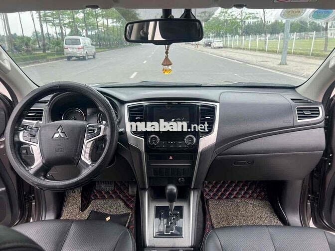 Mitsubishi Triton 2019 4x4 AT Mivec Premium