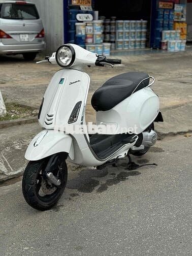 vespa đèn tròn biển 43 sieu đẹp ( hỗ tro gop 0đ)