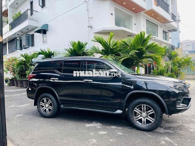 Toyota Fortuner 2021 2.4AT 4x2 - 48000 km