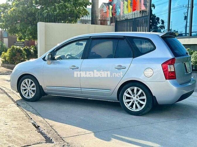 Kia Carens 2009 2.0 AT - 103000 km