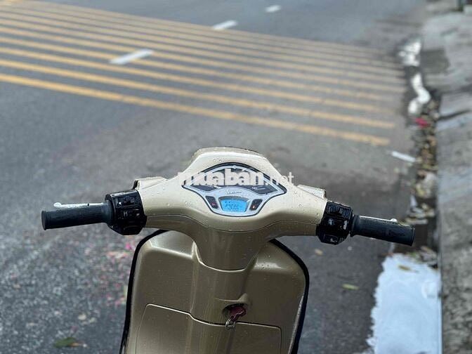vespa sprinth up tft siêu đẹp hỗ trợ góp nợ xấu