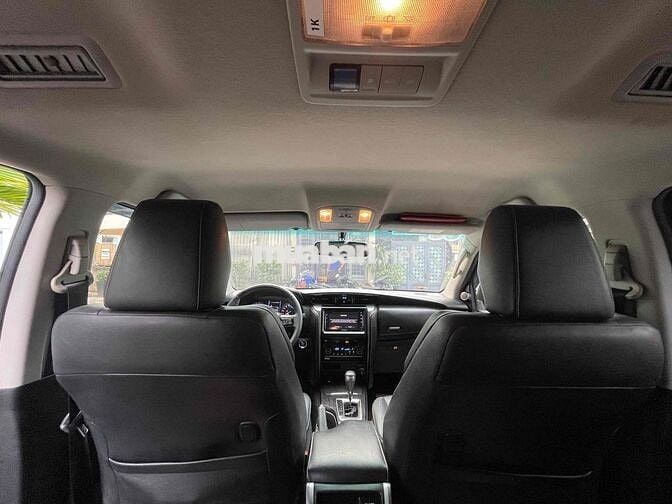 Toyota Fortuner 2021 2.4AT 4x2 - 48000 km