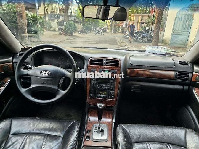 Hyundai XG 300 sản xuất 2004 tên cá nhân