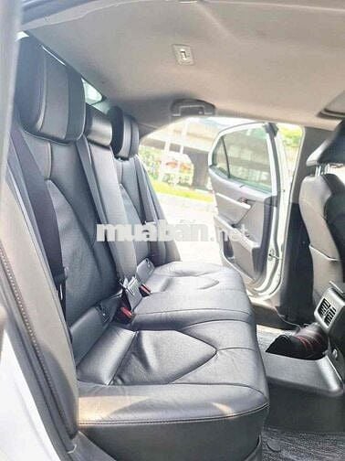 Toyota Camry 2022 2.0 G - 40000 km