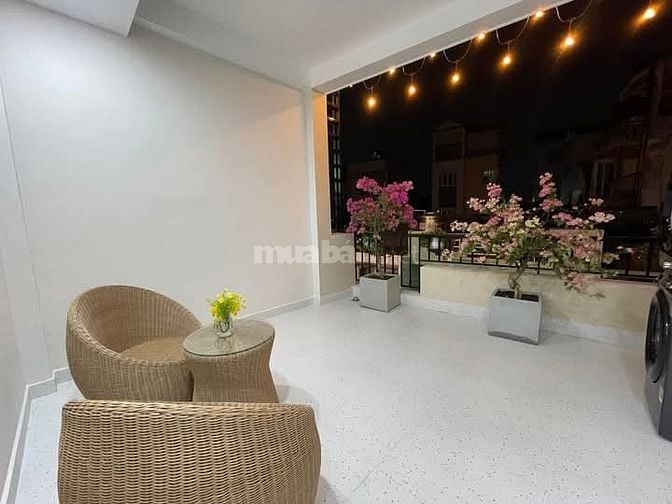 Nhà 4,5 x 9 nở hậu 5m đúc 1 trệt 2 lầu huỳnh khương an p5 gò vấp 