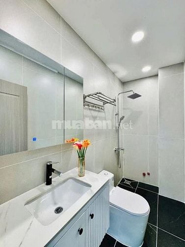 Nhà 4,5 x 9 nở hậu 5m đúc 1 trệt 2 lầu huỳnh khương an p5 gò vấp 
