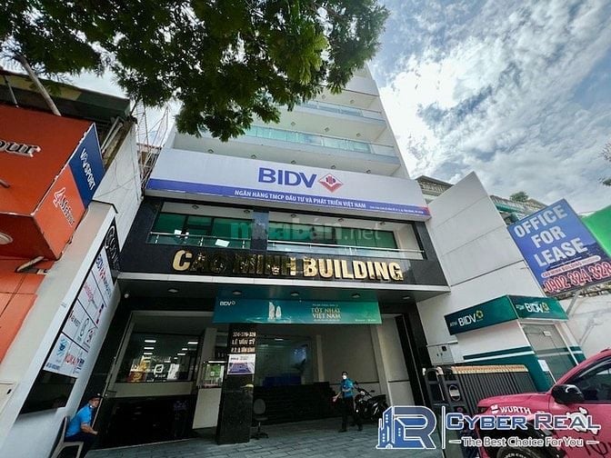 Bán tòa nhà 2500m2 sàn - mặt tiền Nguyễn Biểu, Quận 5 (HĐT 700tr/tháng