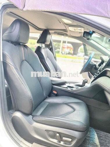 Toyota Camry 2022 2.0 G - 40000 km
