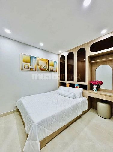 Nhà 4,5 x 9 nở hậu 5m đúc 1 trệt 2 lầu huỳnh khương an p5 gò vấp 