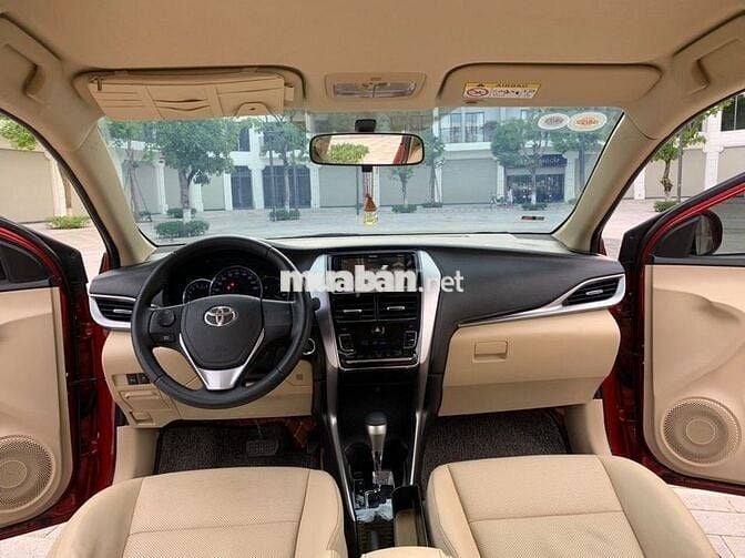 Bán  Vios G 2019, tự động, màu đỏ