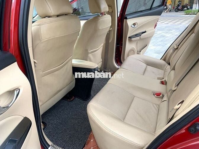 Bán  Vios G 2019, tự động, màu đỏ