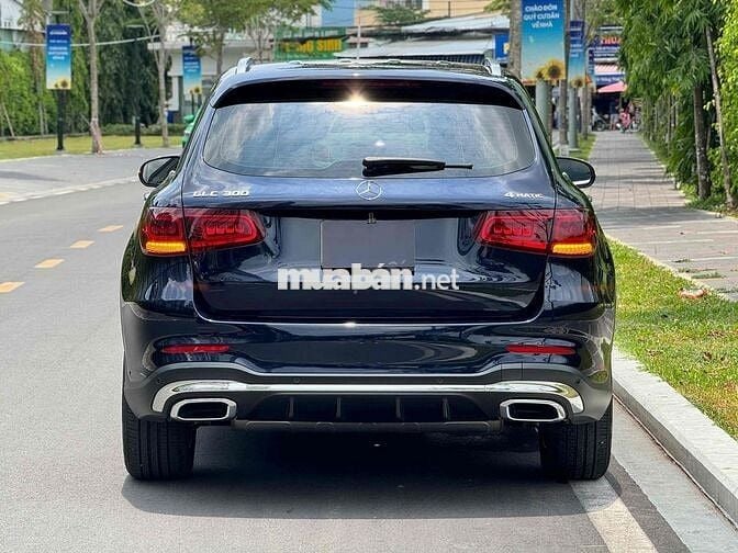 GLC300 BẢN V1 2022 4Matic - SIÊU LƯỚT 20000 km