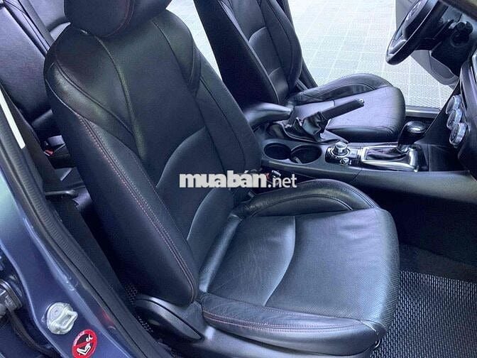 Mazda 3 2017 1.5 Sedan - 78000 km