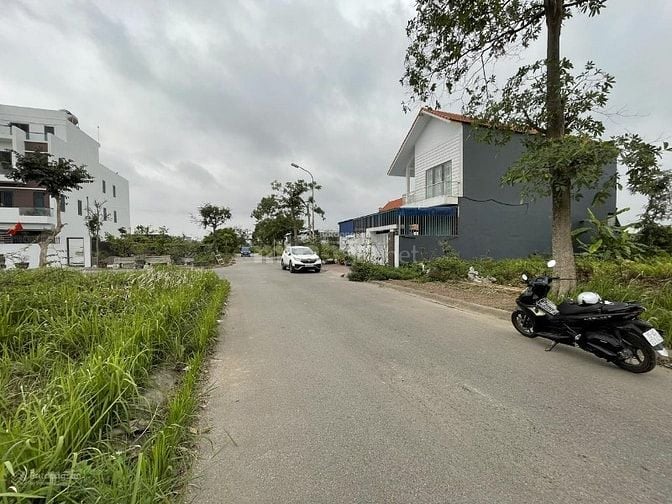 Bán lô đất 180m2 (9x20m) KĐT Anh Dũng 5, Dương Kinh, giá 17,5 triệu/m²