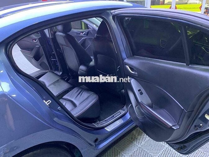 Mazda 3 2017 1.5 Sedan - 78000 km