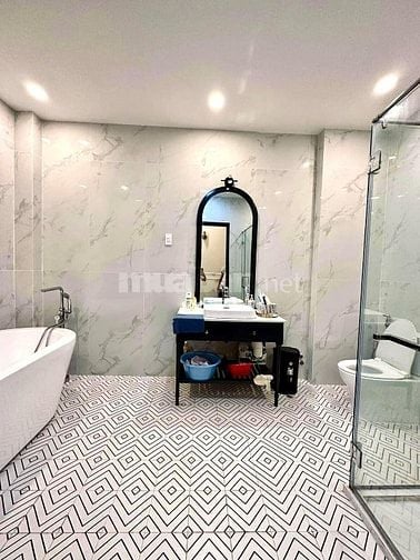 Bán nhanh nhà mặt đường kinh doanh Nguyễn Văn Mai,Q3.Giao Hai Bà Trưng