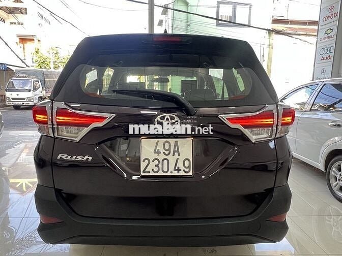 Toyota Rush 2018  - 62000 km