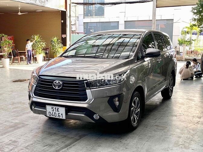 INNOVA E 2.0MT 2021 MÀ LƯỚT 16.000KM CHẤT KHỎI BÀN