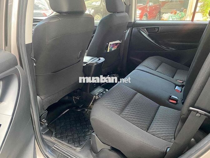 INNOVA E 2.0MT 2021 MÀ LƯỚT 16.000KM CHẤT KHỎI BÀN