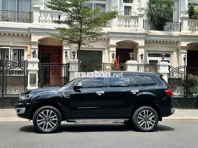 Ford Everest 2021 Titanium 4x4 xe chuẩn Zin đẹp 📌📌