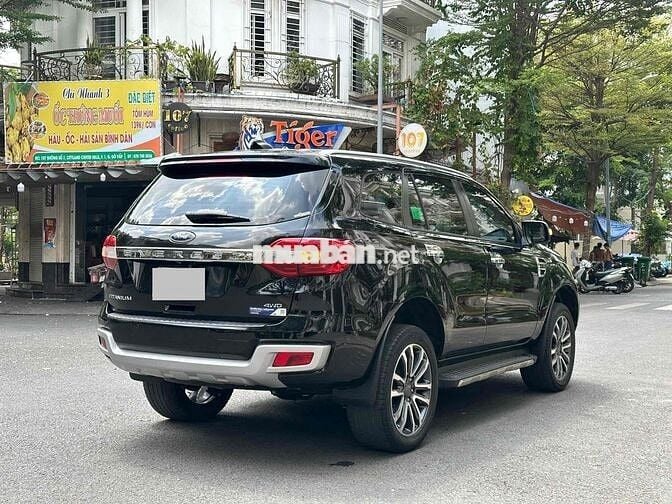 Ford Everest 2021 Titanium 4x4 xe chuẩn Zin đẹp 📌📌