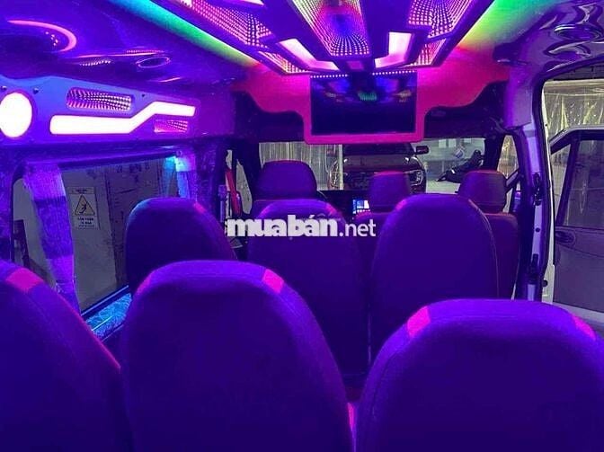 Ford Transit 2023 Lên Full Đồ Rất Đẹp Bán Tại Ford
