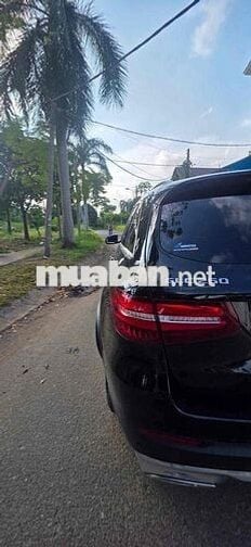 Mercedes Benz GLC 2017 - 250- 49000 km