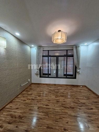 Cho thuê nhà khu 7a thành thái , phường 14, phú nhuận