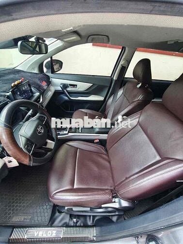 Toyota Veloz Cross CVT Top 2022 - 43000 km