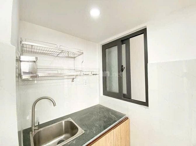 BÁN TÒA NHÀ DỊCH VỤ MỚI 100% - HOẠT ĐỘNG ỔN ĐỊNH,DOANH THU 250tr/tháng