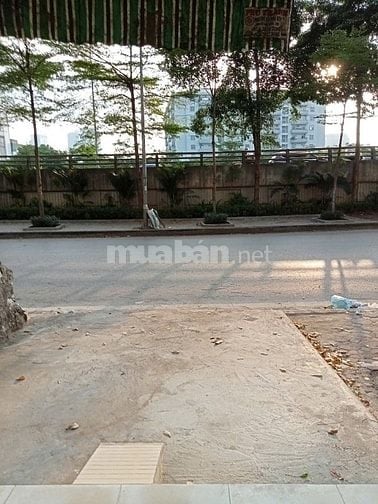 Bán nhà mặt đường Bưởi quận Ba Đình Hà Nội 
