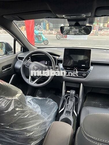 Toyota Corolla Cross cuối 2024 1.8HEV