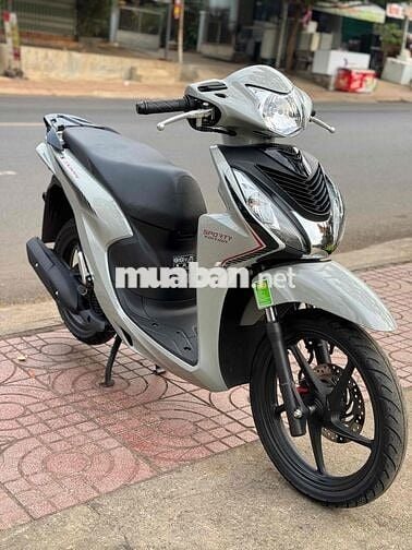 vision bản thể thao xám xi măng chính chủ phố