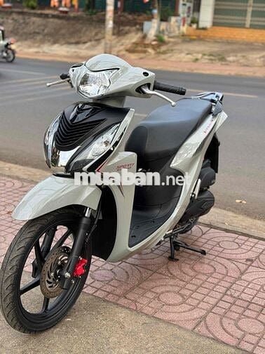 vision bản thể thao xám xi măng chính chủ phố