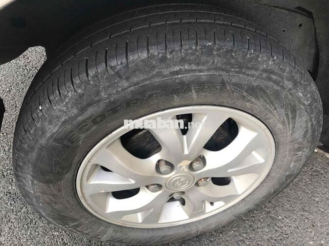Toyota Innova 2007 G - 317000 km