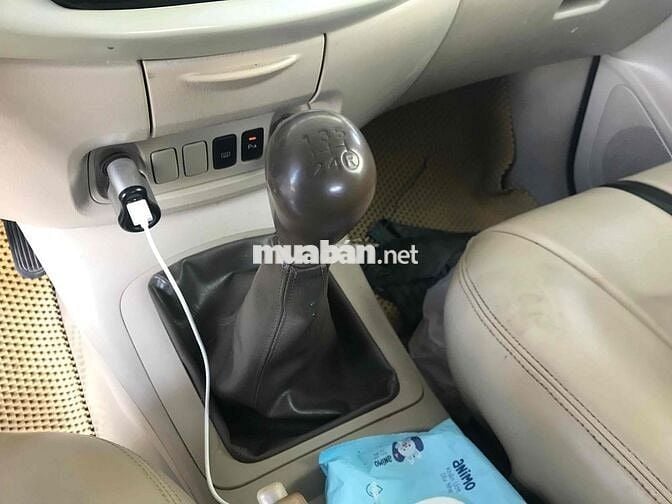 Toyota Innova 2007 G - 317000 km