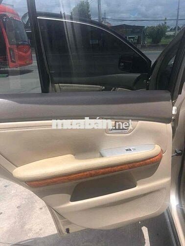 Lexus RX 330 2004 ngay chủ cần bán nhanh