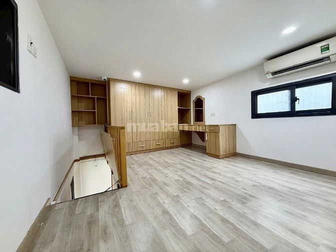 Bán nhà 3 Tầng có Nội thất Đẹp và Sang T.Tâm Phú Nhuận