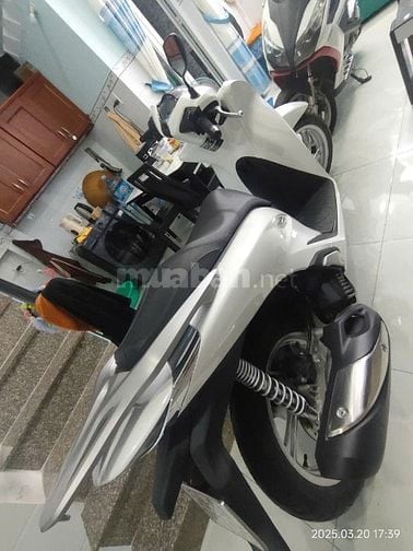 Bán SH 125 mới mua, Odo 9xxkm, BS Tp.HCM, Mới 99,99%, Nguyên zin