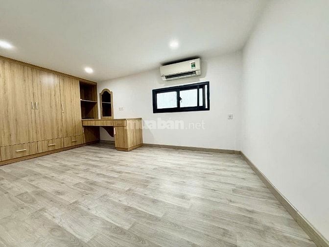 Bán nhà 3 Tầng có Nội thất Đẹp và Sang T.Tâm Phú Nhuận